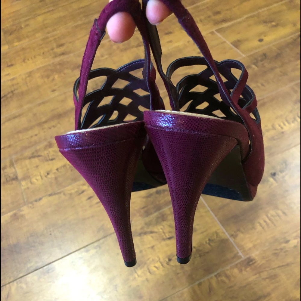 Brand new Wine burgundy strappy Heels by IMPO size 7